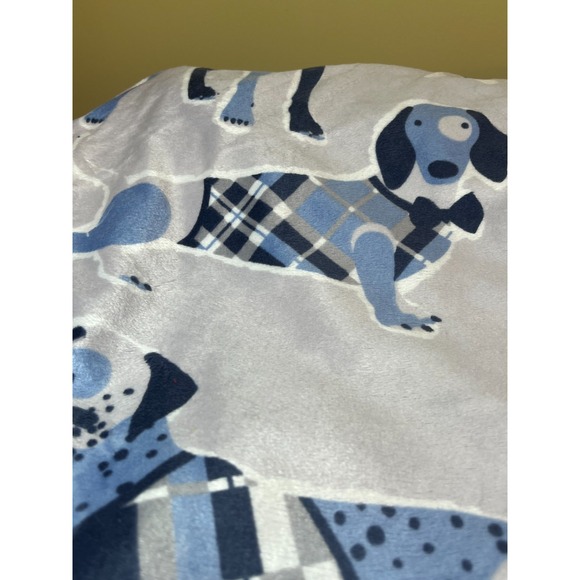 Dapper Dogs Throw Blanket Gray Blue Faux Fur Basset Great Dane Doberman More New - Picture 4 of 10